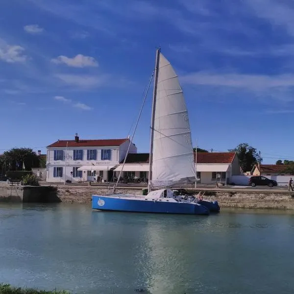 Les Bains Boyardville - Hôtel et Restaurant, hotel in Boyardville