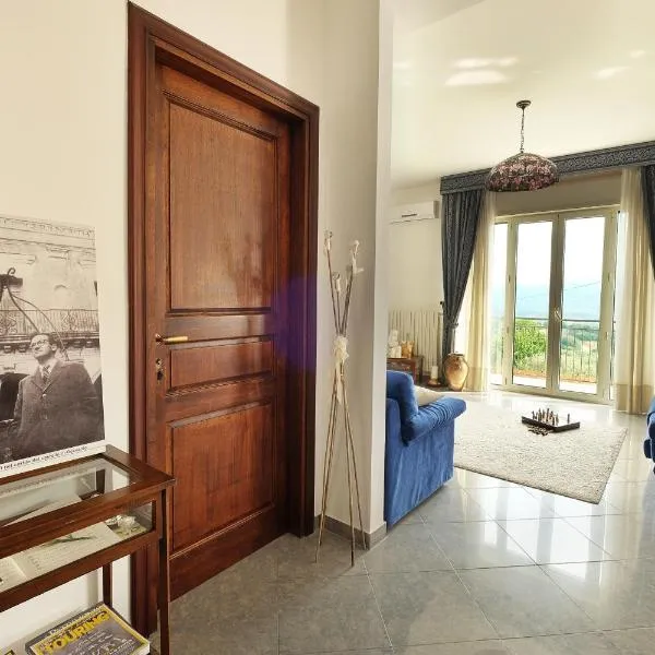 Zembalo, hotel Gesualdóban