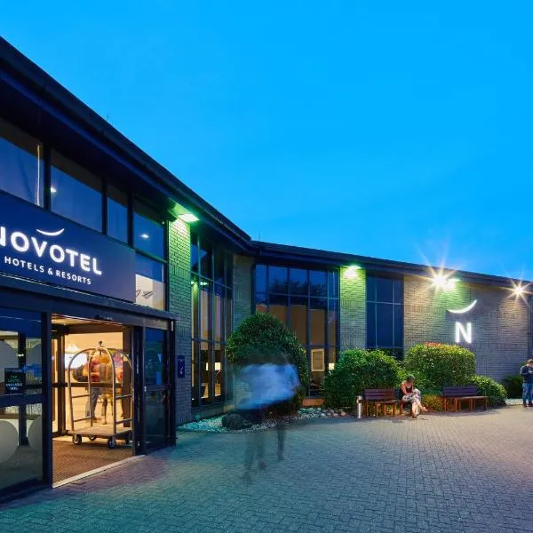 ノボテル ロンドン スタンステッド エアポート（Novotel London Stansted Airport）、スタンステッド・マウントフィーチェットのホテル