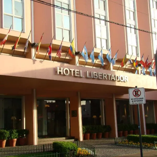 Viesnīca Hotel Libertador pilsētā Tandila