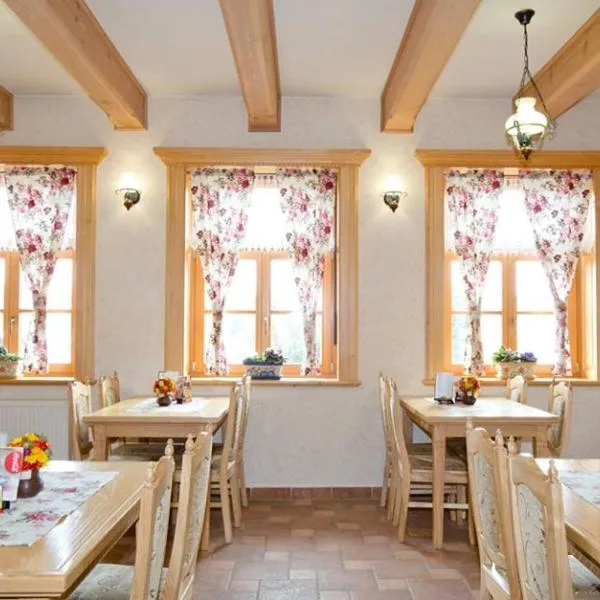 Hostinec Babia hora, hotel v destinaci Oravská Polhora