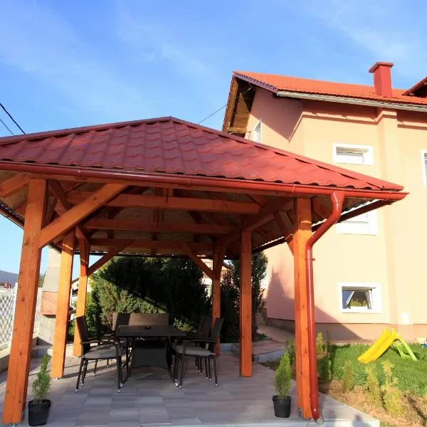 Guesthouse Viktorija Flat, hótel í Ličko Lešće