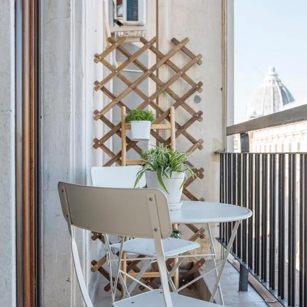 Old Town - City Center Apartment, hotel in Boekarest
