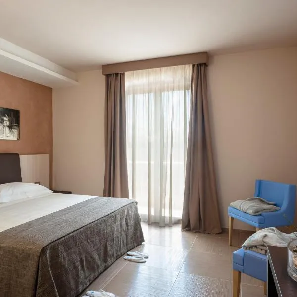 Le Dune Suite Hotel, hotel v destinaci Porto Cesareo
