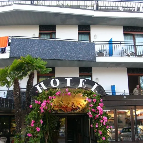 Hotel Serena, ξενοδοχείο σε Golometto
