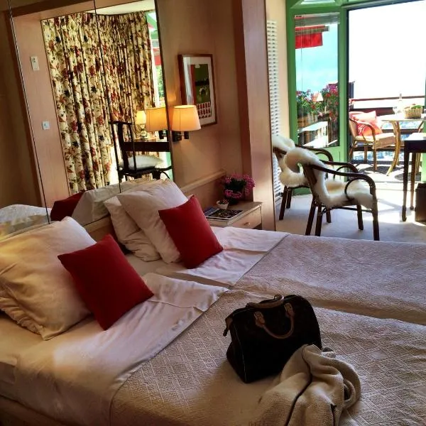 Hôtel de la Forêt، فندق في كرانس مونتانا
