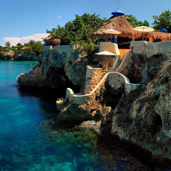 The Caves, hotel v Negrilu