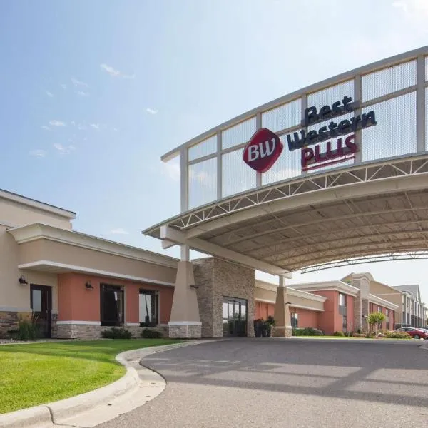 Best Western Plus Willmar, hotel en Willmar