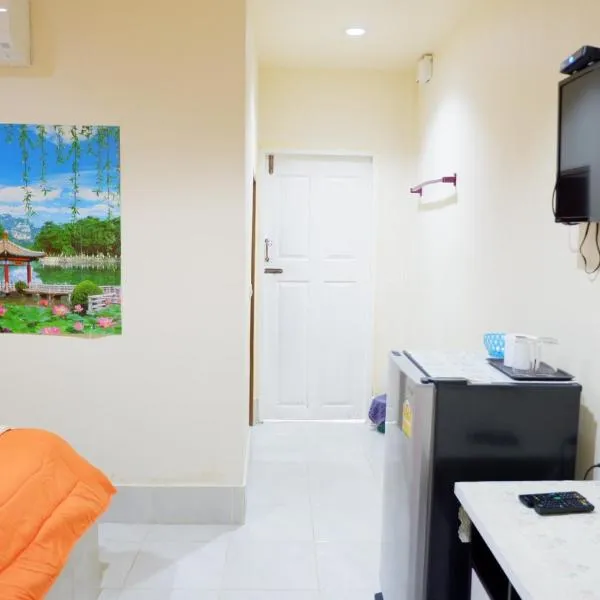 Jarawee Resort, hotel di Chumphon