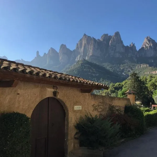 Montserrat La Calsina, hotel in Monistrol