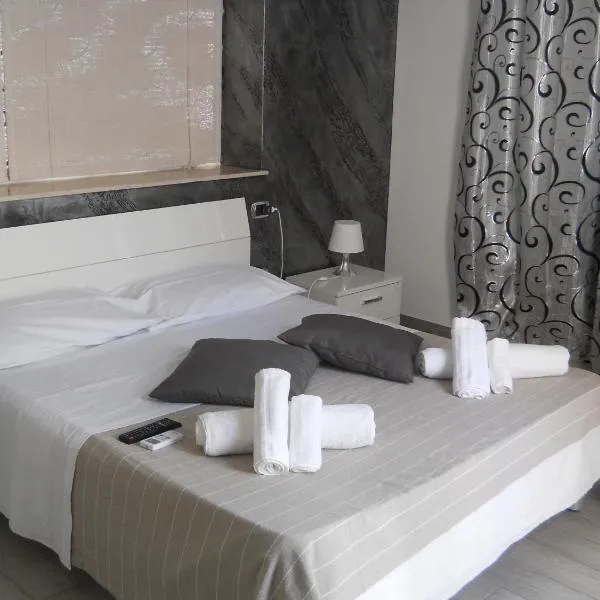 Summer Beach Rooms, hotel v destinaci Fontane Bianche