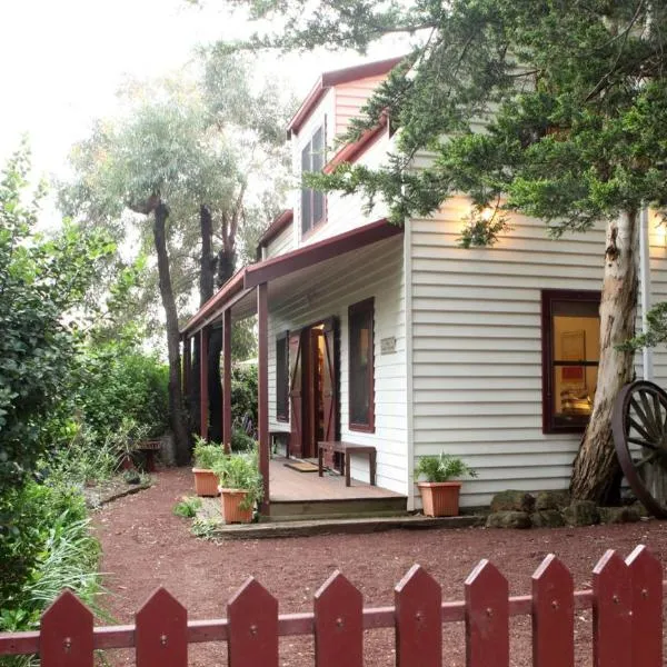 Coach House, hotel a Port Fairy