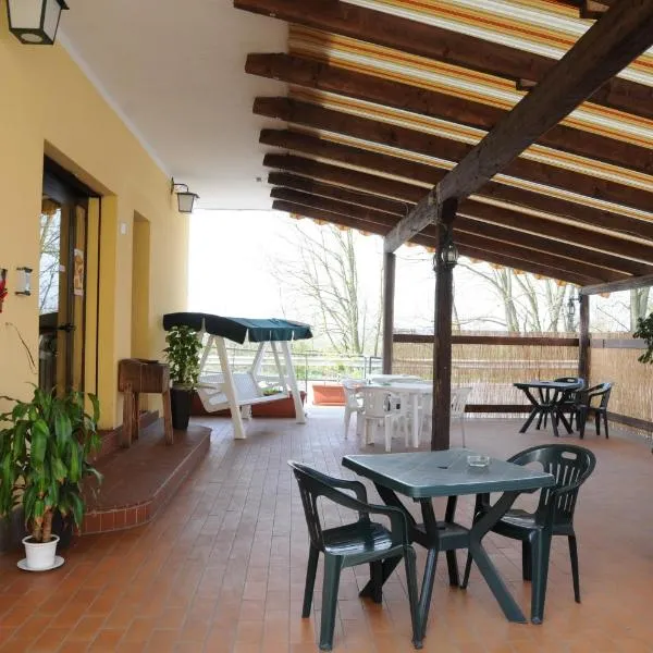 Locanda Al Cavaliere, hotel v destinaci Molinella
