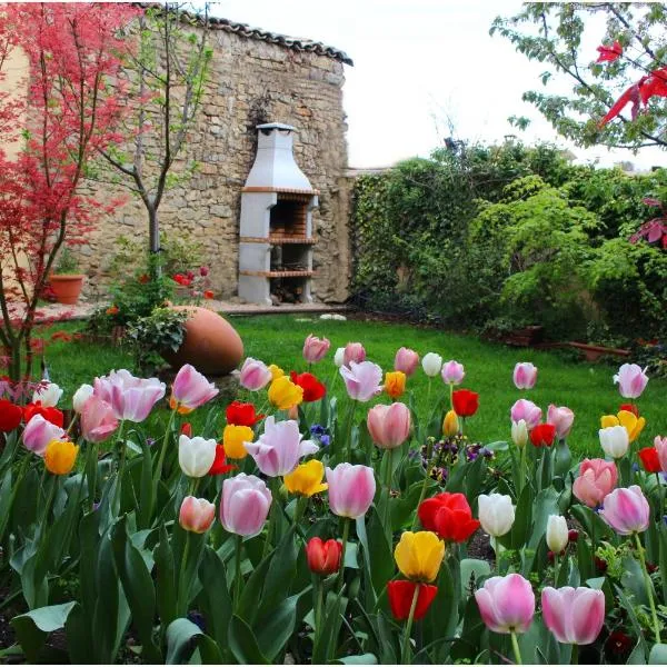 Casa Rural Xixa Landetxea, hotel in Miranda de Arga