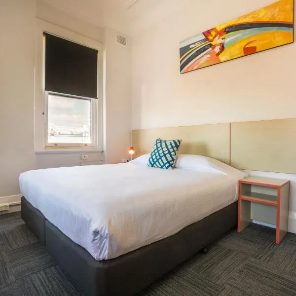 Melton Hotel Auburn, hotell sihtkohas Wentworthville