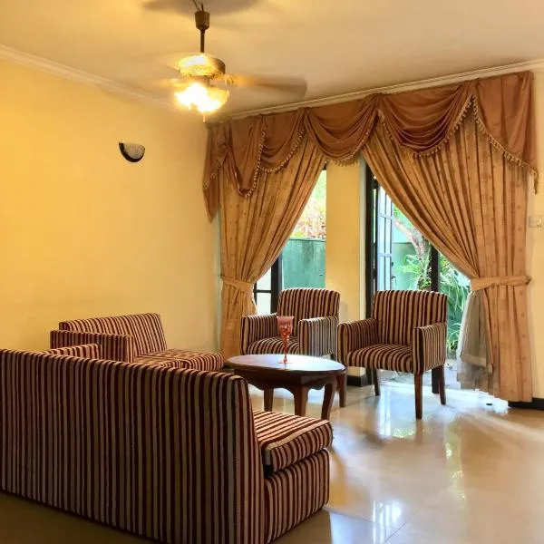 Noahs Ark Home Stay, hotell i Moratuwa