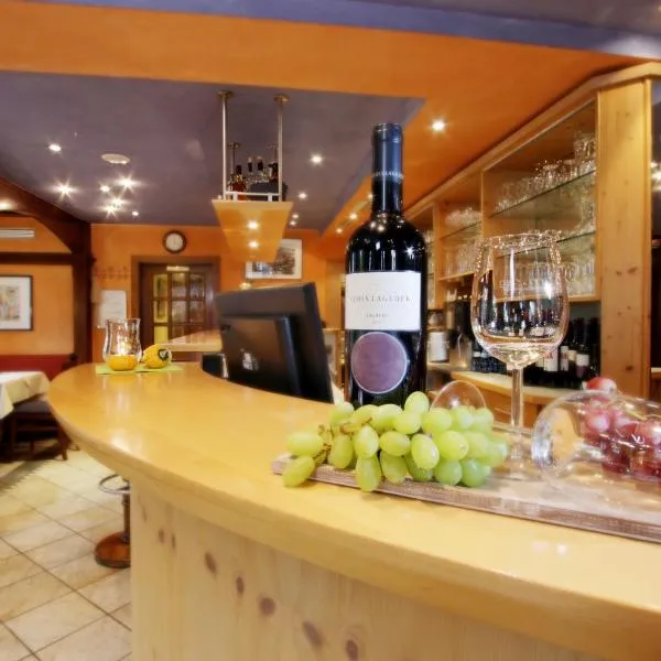 Hotel Restaurant Reichsadler, hotel v destinaci Buchen