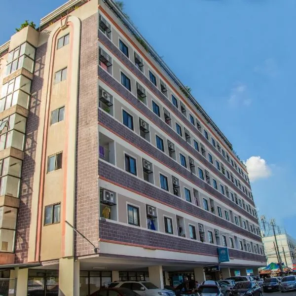 Baan Romdee, hotel in Nonthaburi