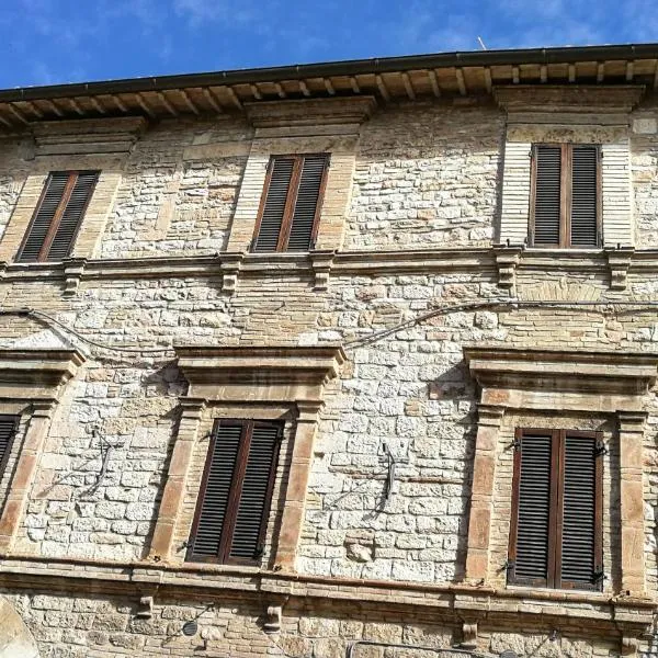 Palazzo Calocci appartamenti in Assisi, hotel v destinaci Assisi