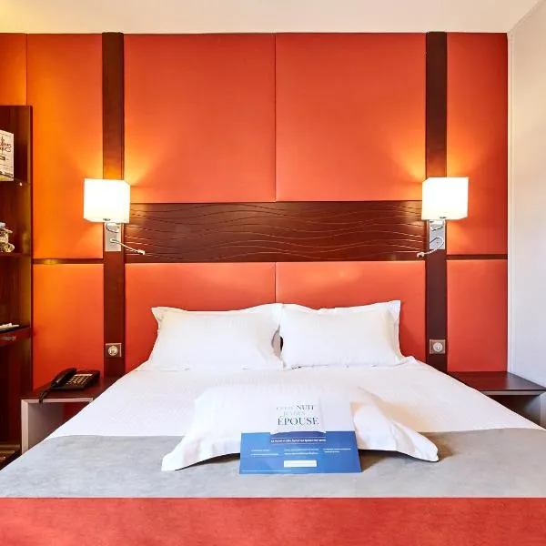 Hôtel Kyriad Nantes Sud Bouaye Aéroport - Restaurant Les Champs d'Avaux: Bouaye şehrinde bir otel