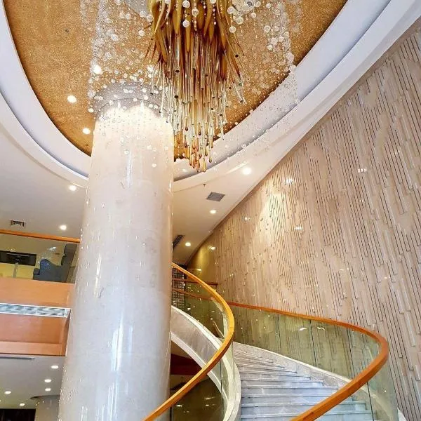 Swiss-Belhotel Blulane, khách sạn ở Manila