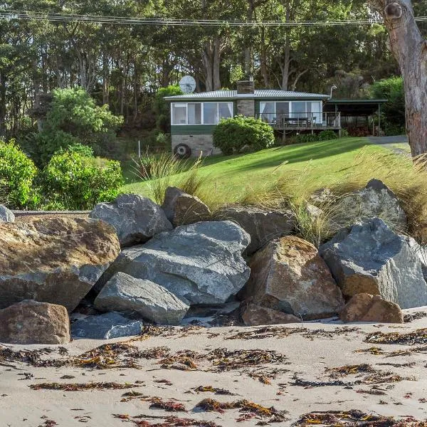 Summertime Cottage, hotel in Lune River