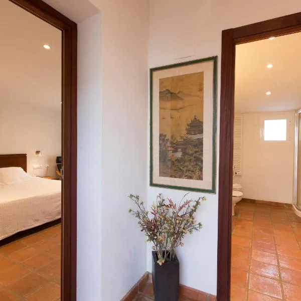 Hotel Cal Naudi, hotel v destinácii Les Cases d'Alcanar