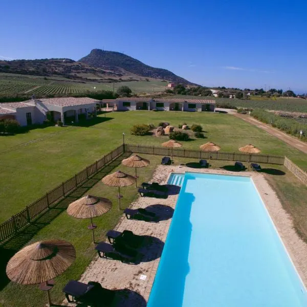 Tenute Costadoria (Valle di Cynara), hotel in Valledoria