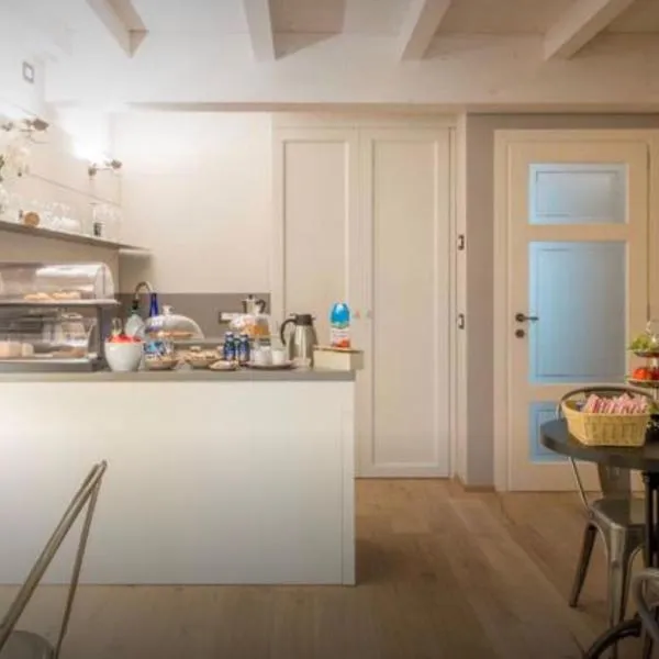 Accademia 21, hotell sihtkohas Mantova