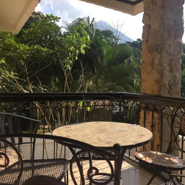 Villas las Palmas, hotel in Fortuna