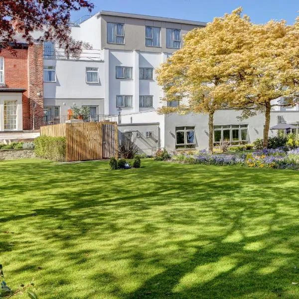Best Western Plus Pinewood Manchester Airport-Wilmslow Hotel, hotel v destinaci Handforth