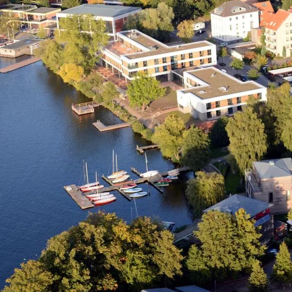 Jugendherberge Ratzeburg am See, hotel in Berkenthin