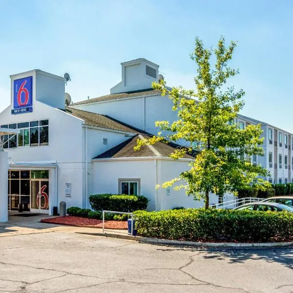 Motel 6-Fort Mill, SC - Charlotte, hotel en Shopton