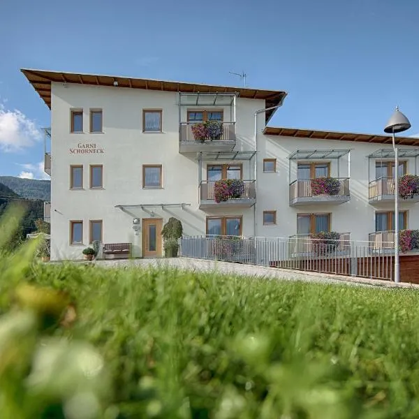 B&B Garni Schorneck, hotell i Brunico