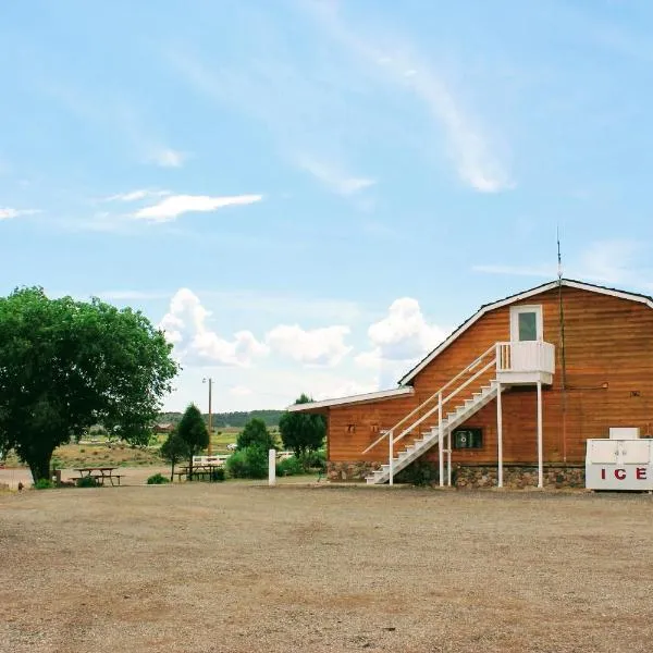 The Riverside Ranch Motel and RV Park Southern Utah, hotel v destinaci Hatch