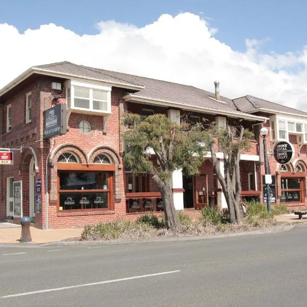 Great Ocean Road Brewhouse Apollo Bay، فندق في خليج أبولو