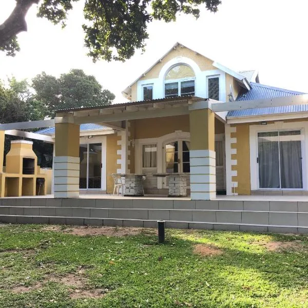 Caribbean Estates Villa B10 on Barbados โรงแรมในพอร์ตเอ็ดเวิร์ด