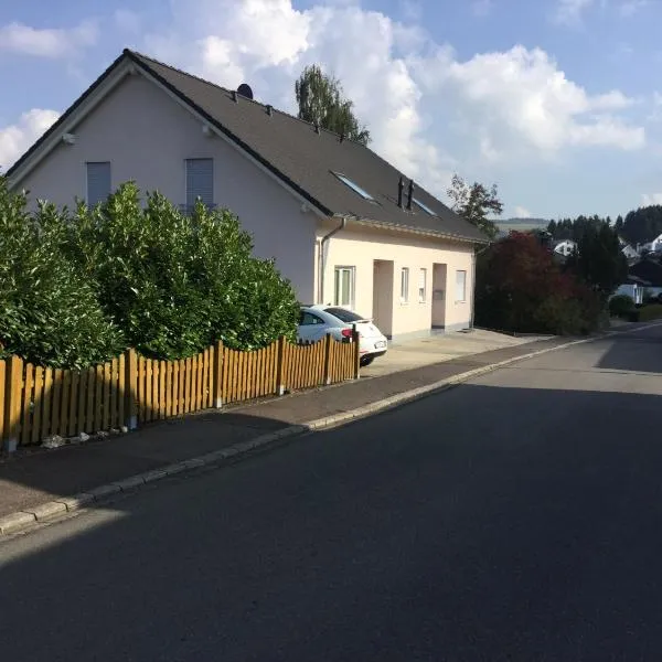 FeWo mit Fernblick, hotel v destinaci Gutweiler