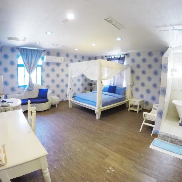 墾丁藍海旅店，鵝鑾的飯店