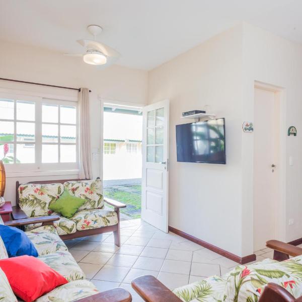 BHaus Juqueí - Beach House com 2 quartos - Cama King - Quintal com Churrasqueira Privativa - Piscina no Condomínio - 2 vagas - Condomínio com 8 casas - 600m da Praia - Ar condicionado split nos quartos e sala - Não possui roupa de cama e banho - Foto 5