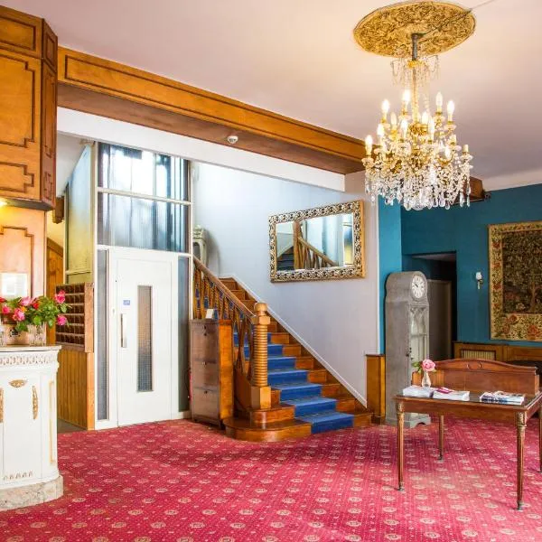 Hostellerie de La Roseraie, hotel v destinaci Barbotan-les-Thermes