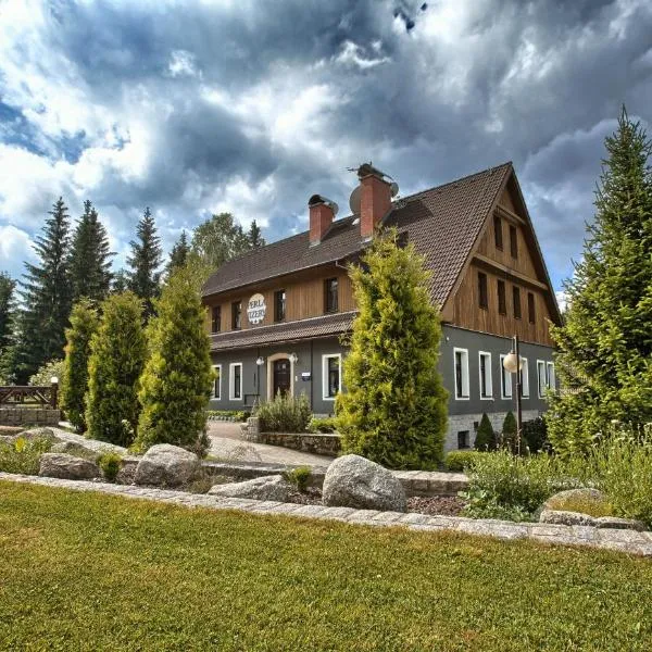 Hotel Perla Jizery, hotel in Josefuv dul