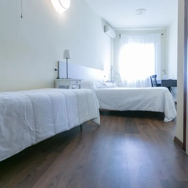 Albergo Il Cochino, hotel em Montale