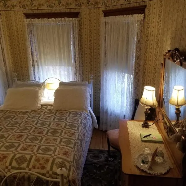 Rose & Thistle Bed & Breakfast, hotel v destinaci Cooperstown