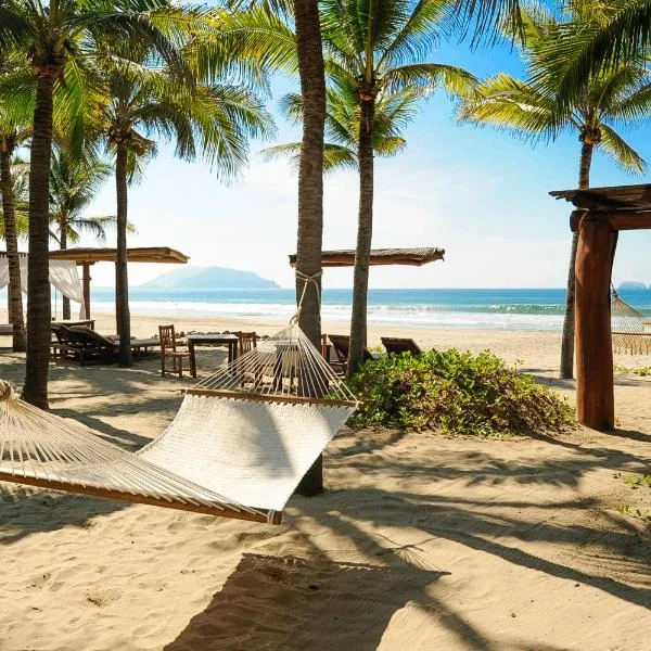 Las Palmas Luxury Villas, hotel in Zihuatanejo