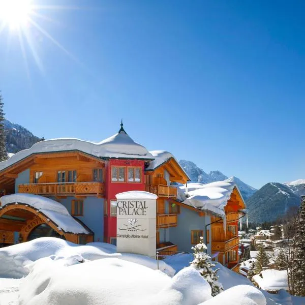 Cristal Palace Hotel, hotell i Madonna di Campiglio