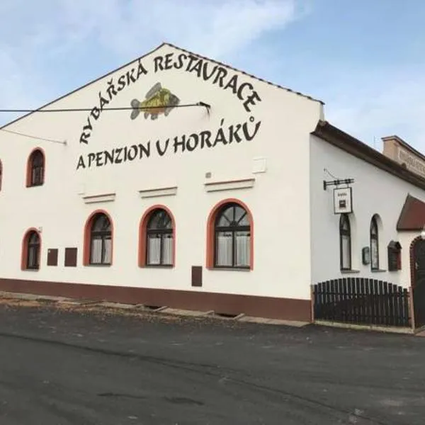 Rybářská restaurace a penzion u Horáků: Medlov şehrinde bir otel
