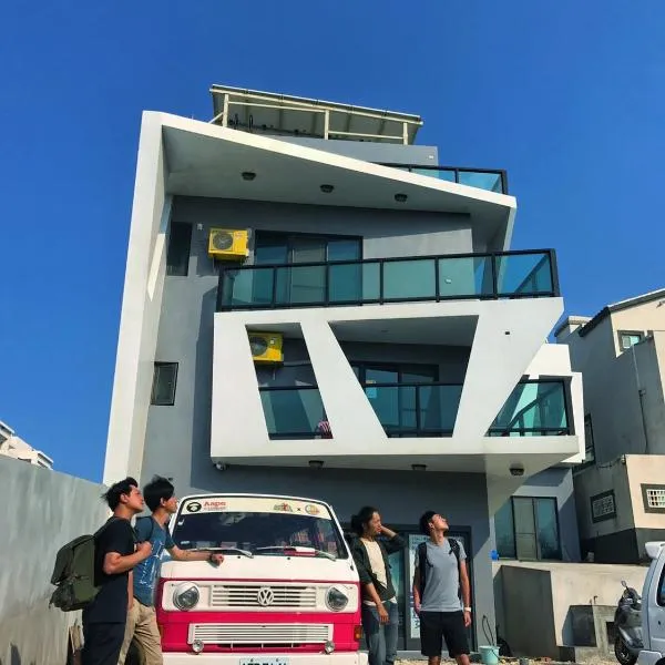 Noah's Ark Homestay, hotell i Huxi