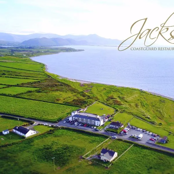 Jacks' Coastguard Cottage Vacation home, hotel v destinaci Glenbeigh