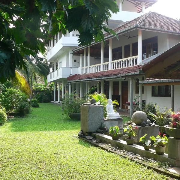 Gästehaus Isabella, hotel v destinaci Beruwala